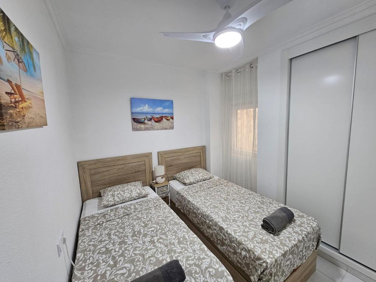 Hda Apartment 2. Torrevieja Luaran gambar